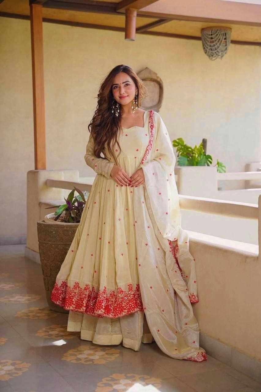 Premium Ivory Embroidered Anarkali 3-Piece Set