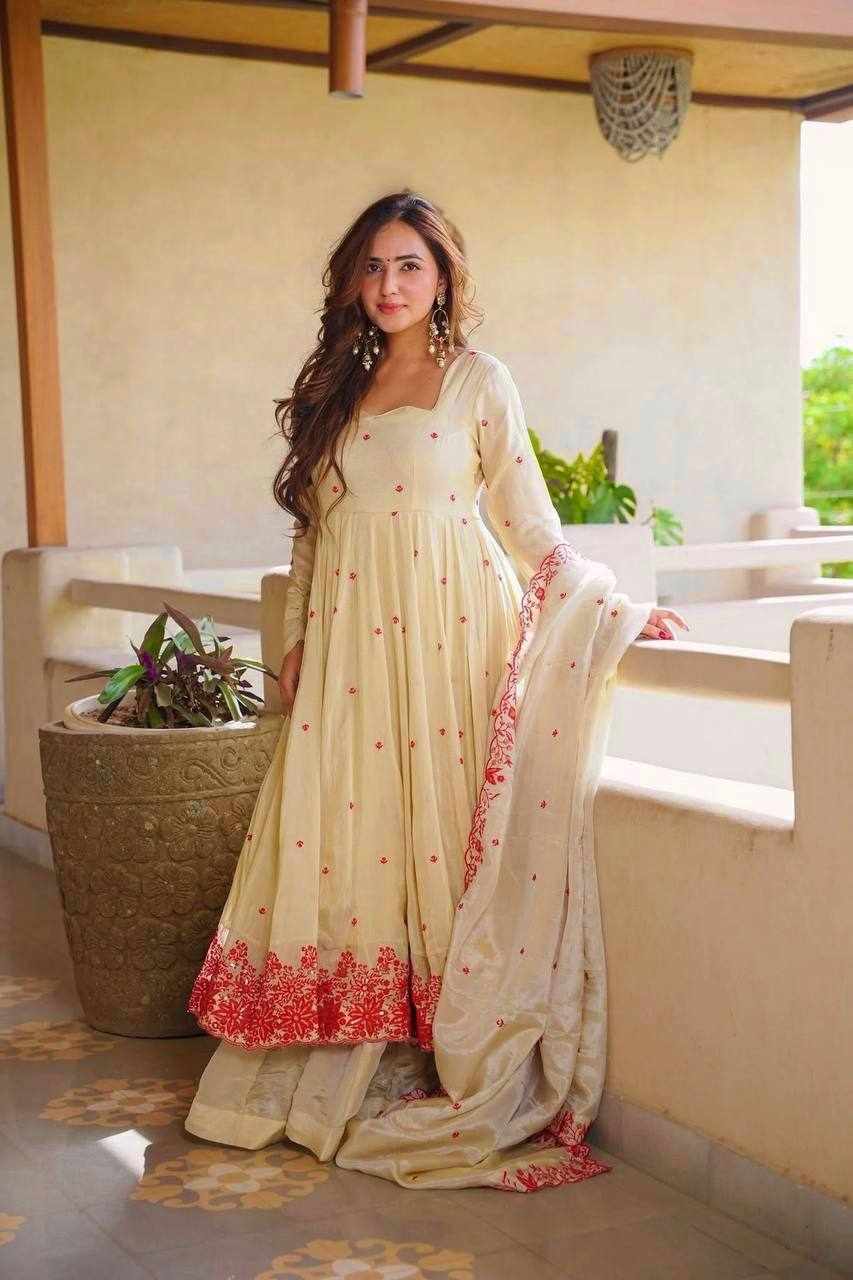 Premium Ivory Embroidered Anarkali 3-Piece Set